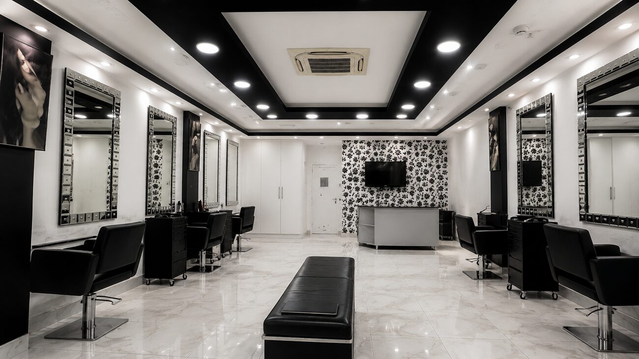 King's Touch salon interior